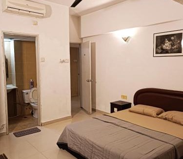 Batu Ferringhi Apartment | Sri Sayang Resort Apartment