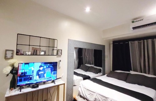 Downtown Apartment | Stay at SMR Poblacion Makati