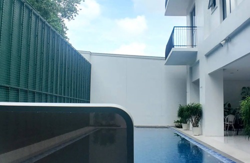 Batangas City Apartment | Stay in Unit 301 Pontefino Tower, a Cozy 1 Bedroom Apartment that is Brand New