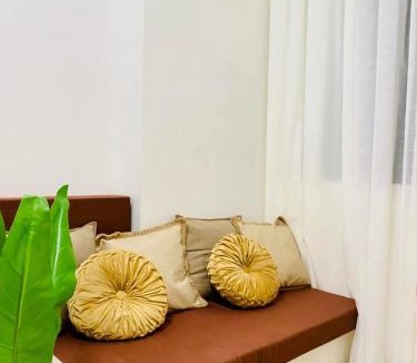 Muntinlupa Hotel | Staycation by Mailine