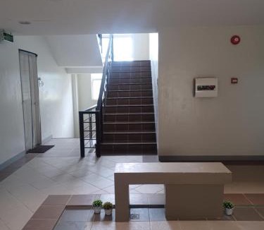 Tagaytay Apartment | Staycation in Tagaytay Woodhills Residences