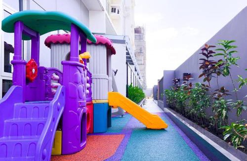Bacolod Apartment | Staycation @ UpperEast w/Pool, Gym, Daycare etc.!