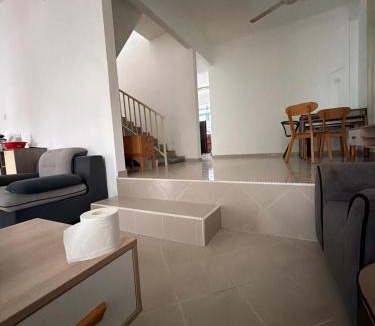 Kuah House | Stellas house