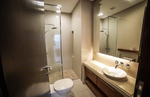 Tanjung Tokong Condo | Straits quay marina stay