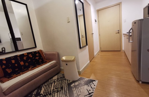 Ususan Condo | Studio 1BR Balcony, Pool, Near Airport & BGC