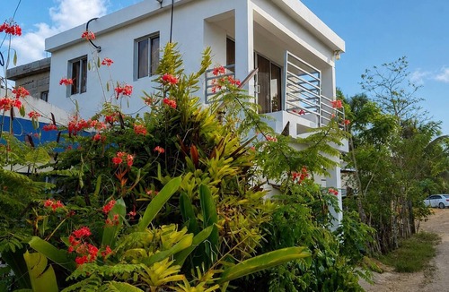 El Factor Apartment | Studio apartment with available parking