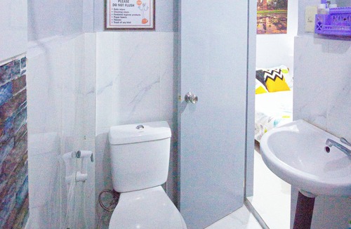 Olongapo Apartment | Studio Apartment with Balcony, Olongapo City Center
