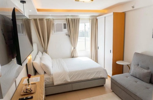 Dumaguete Apartment | Studio Room for rent at Marina Spatial Condominium