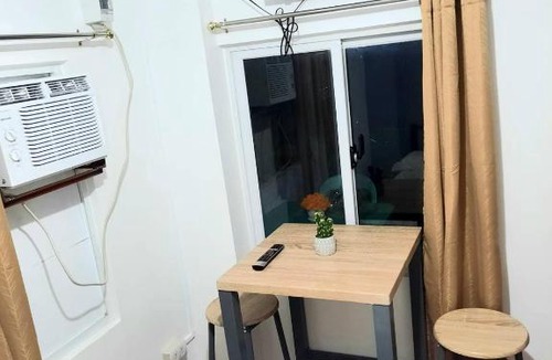 Tacloban Hotel | Studio type unit - Host Homes Apitong