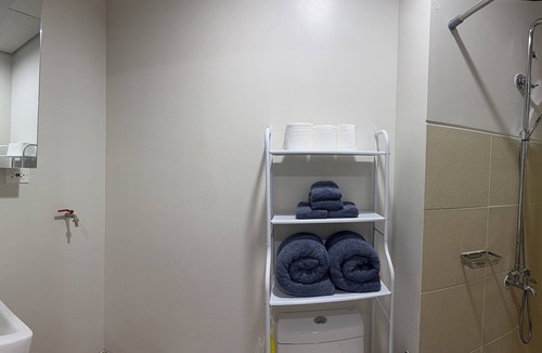 Iloilo Condo | Studio type with Balcony and Pull out bed can accommodate 4 person.