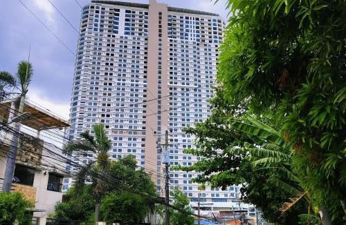 Bakilid Apartment | Studio Unit at J Tower - Near Cebu Intl airport and SM J Mall