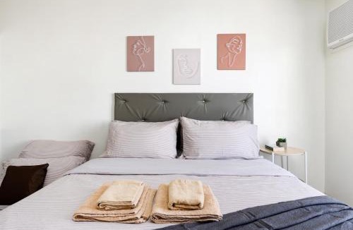 Lahug Apartment | Studio Unit at The Median, Near IT Park with Pool and Fast Wifi