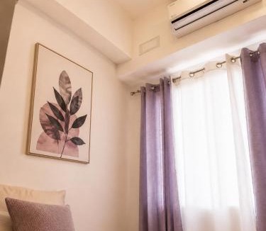 Las Pinas Apartment | Stylish 1BR Condo @ SM Southmall