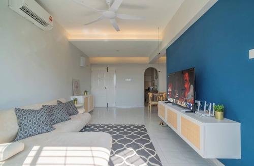 Downtown George Town Apartment | Stylish 3BR Stay Near Gurney Drive, Free Parking