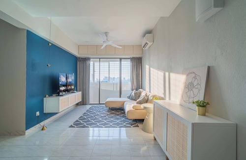 Downtown George Town Apartment | Stylish 3BR Stay Near Gurney Drive, Free Parking