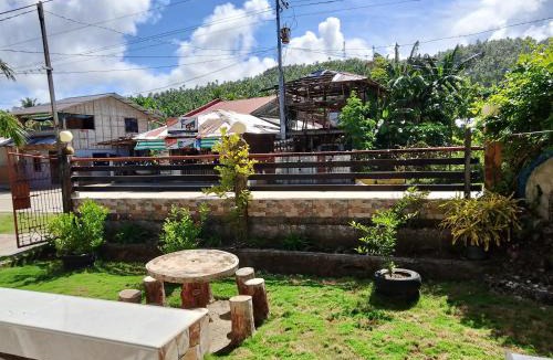 Burgos House | Subangan Room 3