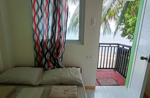Santa Magdalena Cabin | Suki Beach Resort - Aircon Tree House