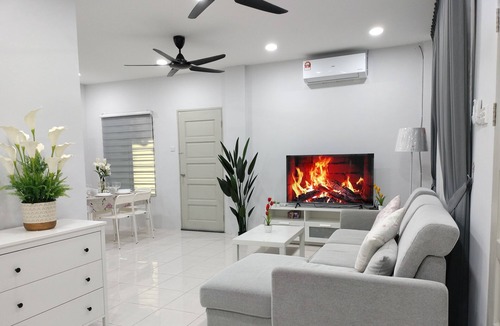 Kota Samarahan House | Summerset Guesthouse