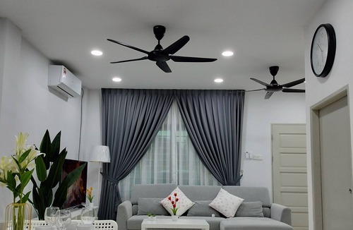 Kota Samarahan House | Summerset Guesthouse