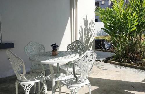 Kota Samarahan House | Summerset Guesthouse, Kota Samarahan near IPGKTAR, UNIMAS & UiTM