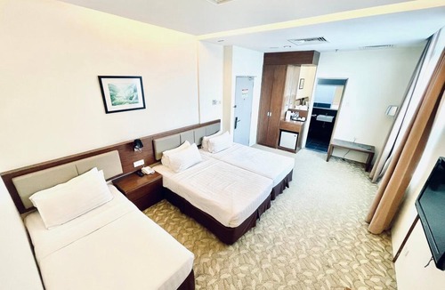 Taman Jubilee Hotel | Sunday Near Gerbang Malam Ipoh Formerly Seemsoon
