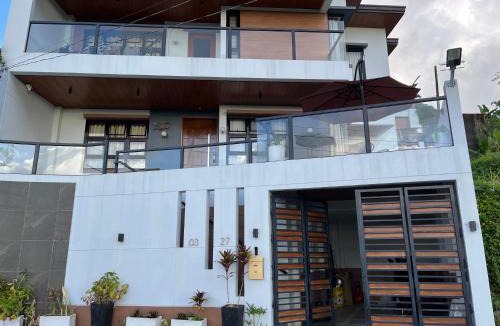 Lucban Villa | Sunset House