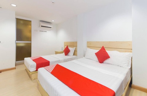 Shah Alam Hotel | Super OYO 530 Dd Hotel