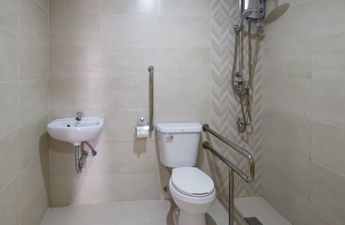 Cebu Hostel | Super OYO 832 The Teepee Place Hostel & Residence Inn