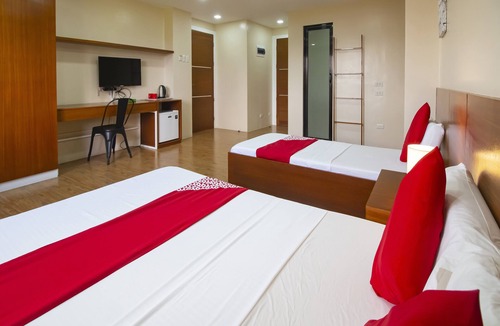 Cebu Hostel | Super OYO 832 The Teepee Place Hostel & Residence Inn