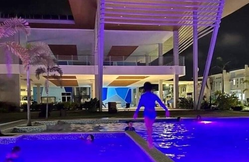 Davao House | Superhost Home . 2min Intl Davao Airport . Pool . WiFi . Samal Get Away . Mall