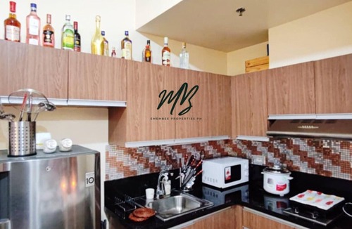 Ermita Condo | Superior Chic Room @The Radiance Manila Bay