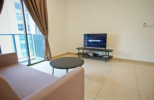 Puchong House | Suria Garden Cozy Room - Toilet Shared