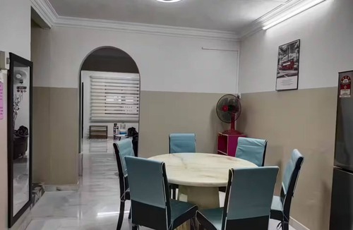 Taman Pakatan House | Sweet Memory Home—cozy local stay near Tambun, steps from food shops.