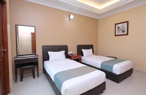 Bangi Sentral Hotel | Swing & Pillows - Ayuni Hotel, Bangi Selangor