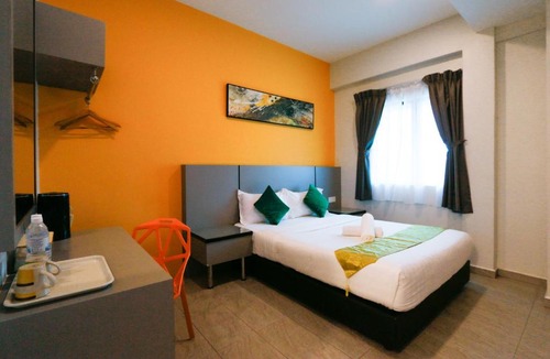 Hulu Kinta Hotel | Swing & Pillows - Travelland Hotel, Ipoh