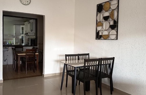 Kampung Geliga Besar House | Syaza Homestay