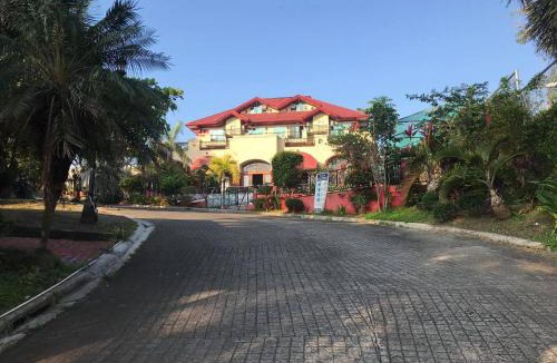 San Pablo Hotel | Tahanan Lakeview Hotel