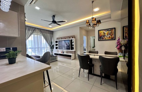 Petaling Jaya Hotel | Takuro Homestay