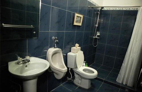 Talisay House | Talisay Lake House