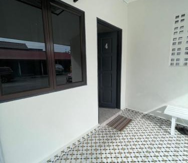 Banting House | Tanah Embah Homestay Rumah empat melayu sahaja