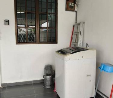 Tangkak House | Tangkak homestay Gunung Emas