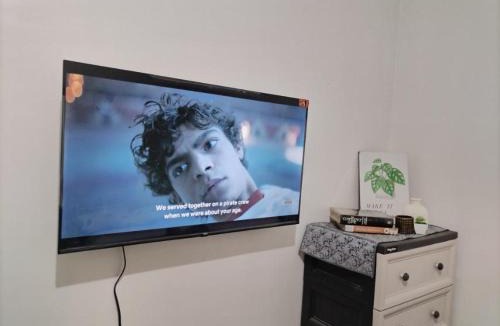 Basak Apartment | Tanoc's Studio with Fast WiFi for remote work