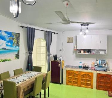 Bukit Besi Ski Chalet | Teduhan kasih