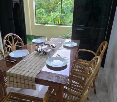 Dauis Villa | Teo and Nicko Budget Villa
