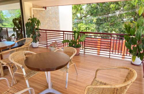San Pedro House | Tessie's Home Stay Bed & Breakfast