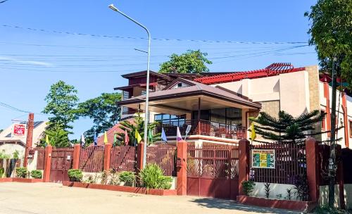 San Pedro House | Tessie's Home Stay Bed & Breakfast