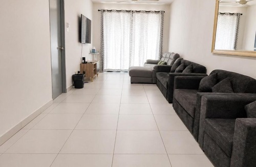 Pusat Komersil Lee Ling Apartment | Thanos Homestay