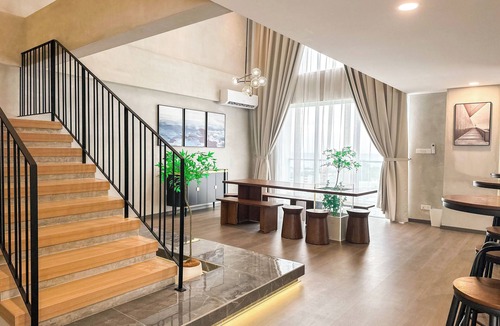 Tanjung Aru Hotel | The Aru Hotel, Aru Suites by Ayuhouz