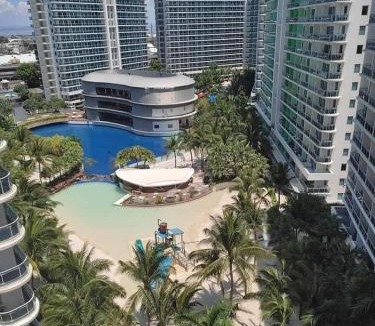Don Bosco Apartment | The Bahama Hammock - Azure PH