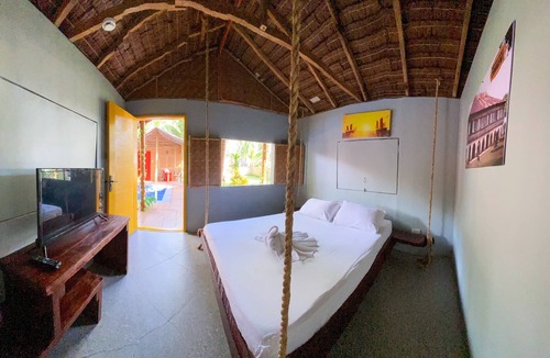 Enrique Villanueva Hotel | The Bangka Place